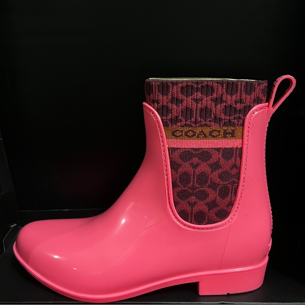 Coach women’s Rivington Rubber rain boots bright watermelon size 7 New with box